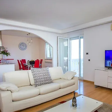 Apartment Luxurioeses Penthouse Mit Blick Auf Gesamte Kvarner Bucht