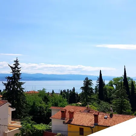 Luxurioeses Penthouse Mit Blick Auf Gesamte Kvarner Bucht *